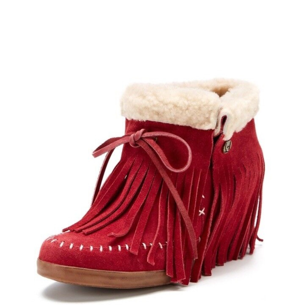 Koolaburra by UGG “Mocky Moc” fringe wedge booties. Red size 8. (NWOT).
